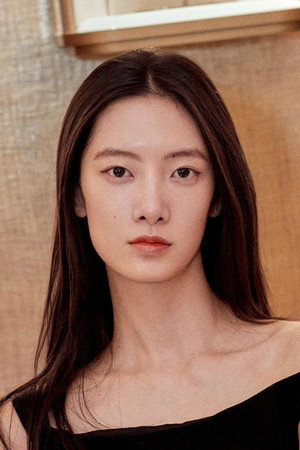 项偞婧