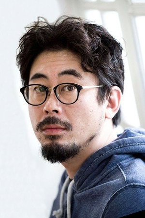 罗泓轸