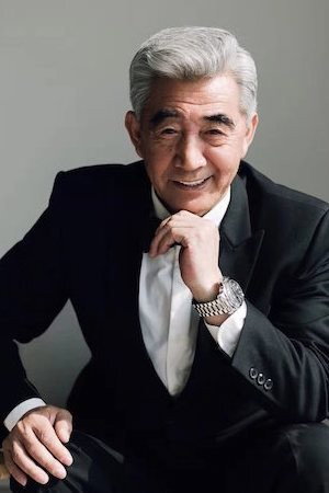 梁国荣
