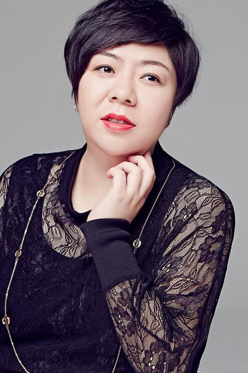 李莅樱