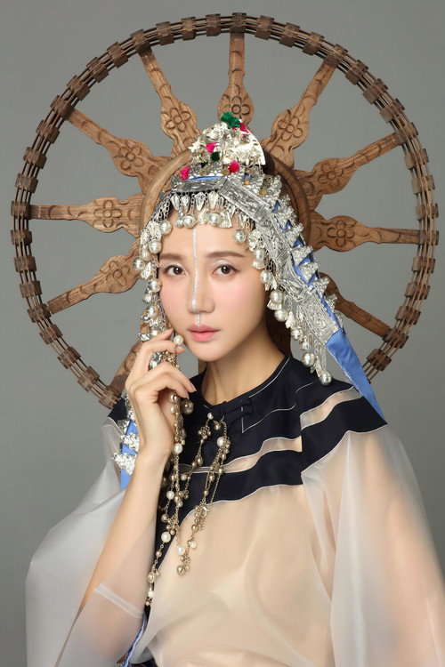 阿朵