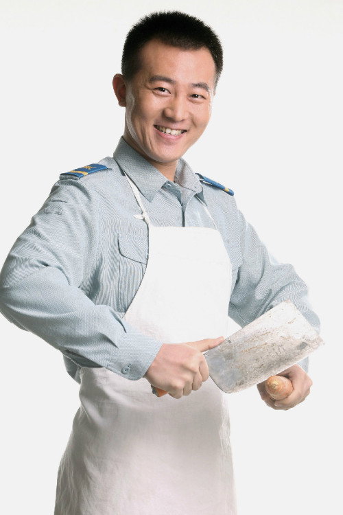王磊